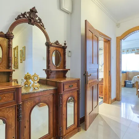 Authentic 2br In The Heart Of By 360 Estates * Valletta