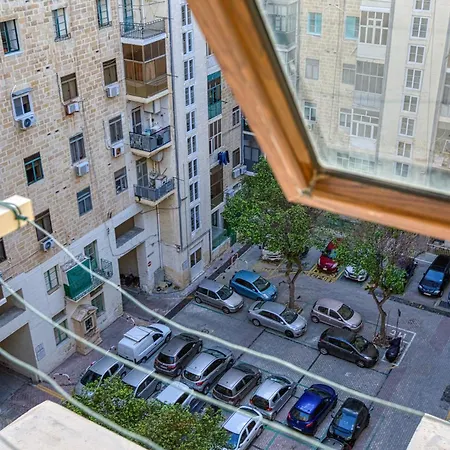 Authentic 2br In The Heart Of By 360 Estates Апартаменты Валетта