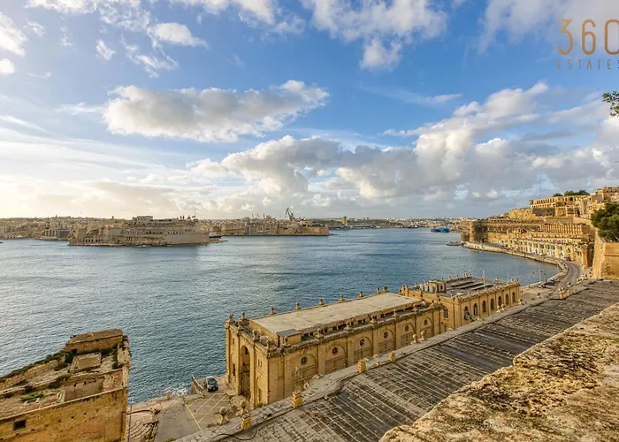 Authentic 2br In The Heart Of By 360 Estates *