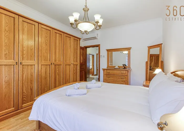 Διαμέρισμα Authentic 2br In The Heart Of By 360 Estates Βαλέτα